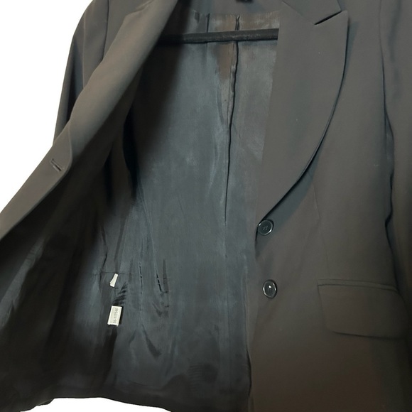 Loft Fully Lined Black Blazer Sz. 2P - Picture 5 of 10